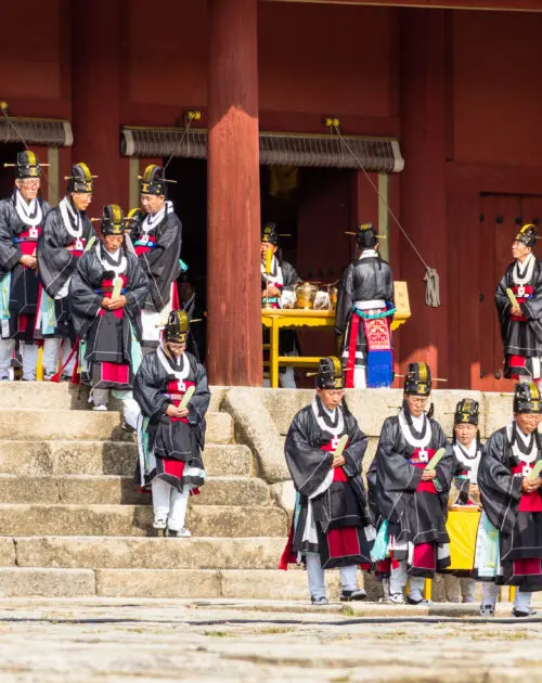 1 November 2014, Seoul, South Korea: Jerye ceremony held twice per year in Jongmyo Shrine to worship the Confucian tablets of the 19 emperors enshrined here. Jongmyo is a UNESCO world heritage site.